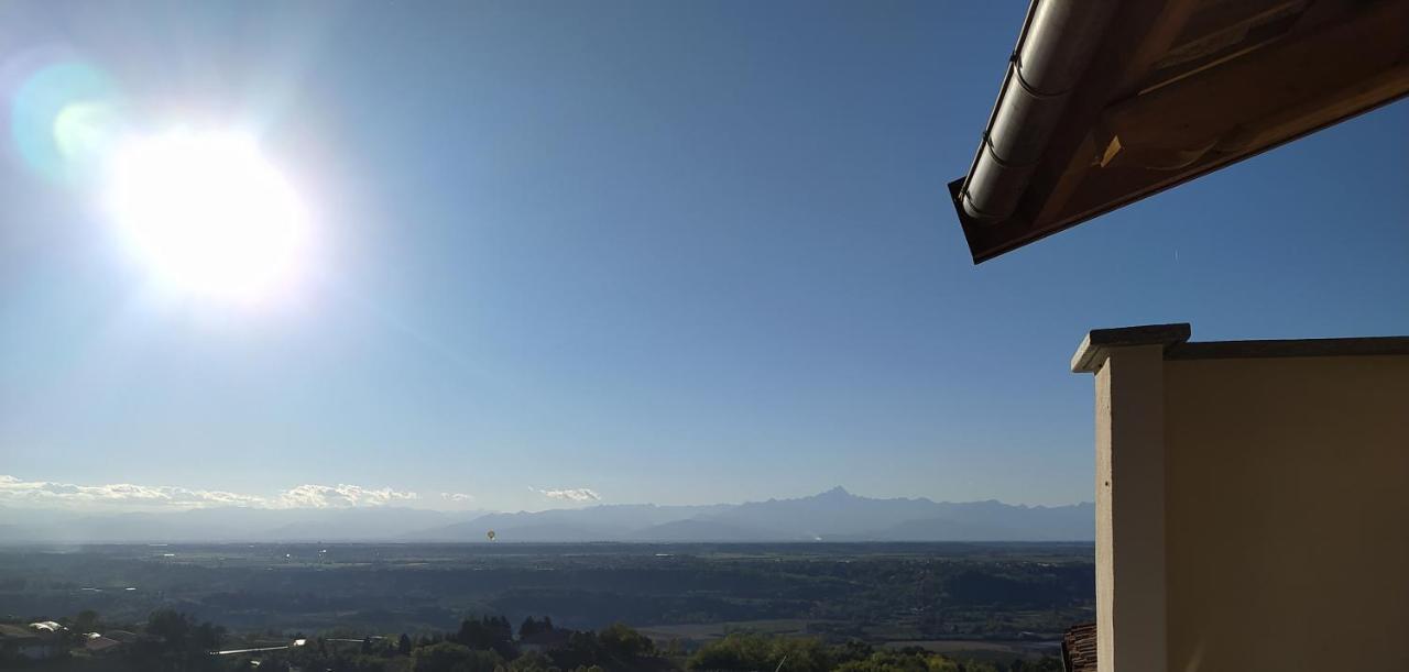 Casa Mantel Holiday Home Panoramic View In Langhe Novello Exterior photo